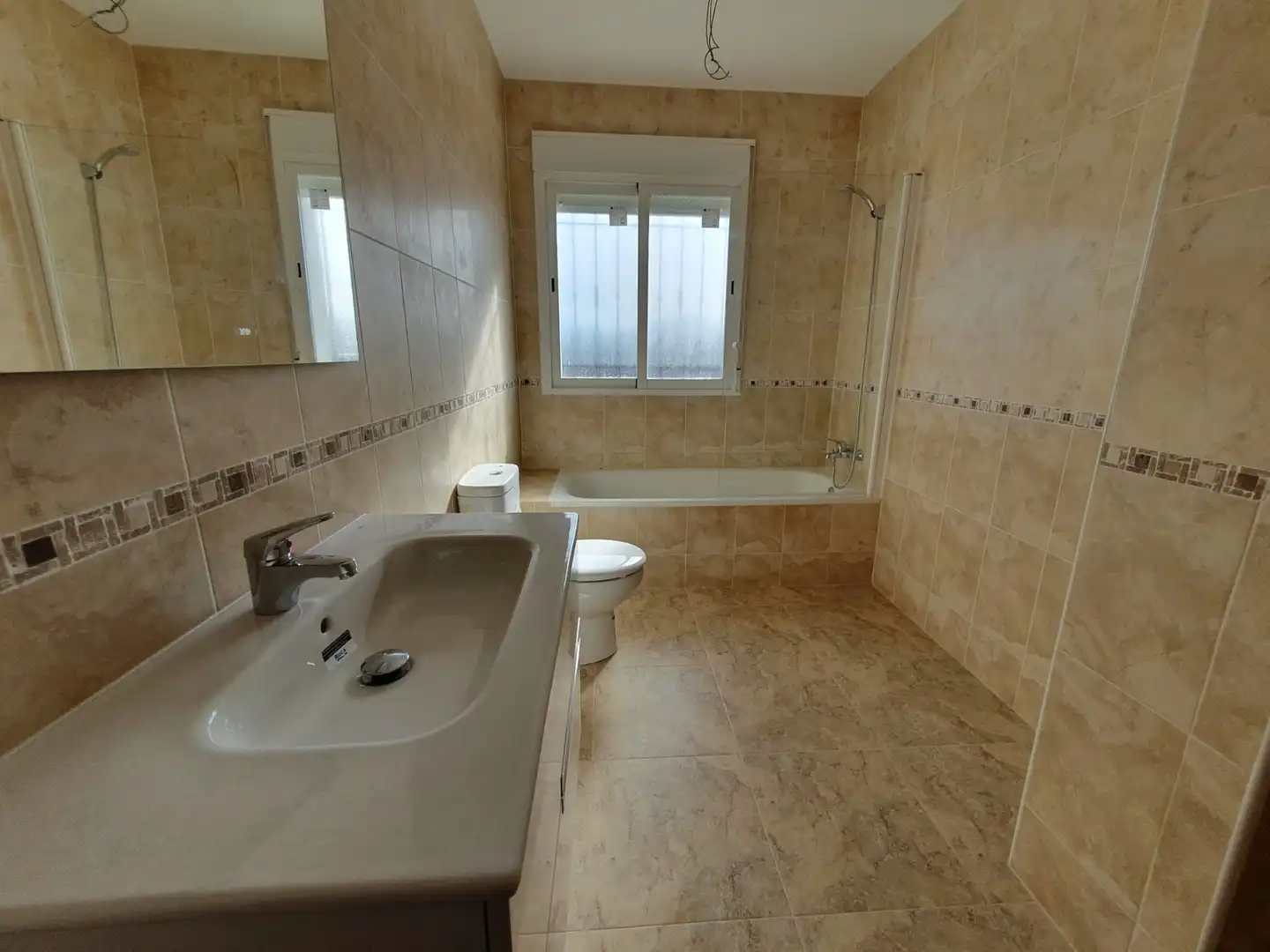 Villa avec terrasse à vendre à Avenida de Almería 23, imagen 3