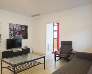 Living room of Apartment to share in  Madrid Capital  with Air Conditioner and Terrace