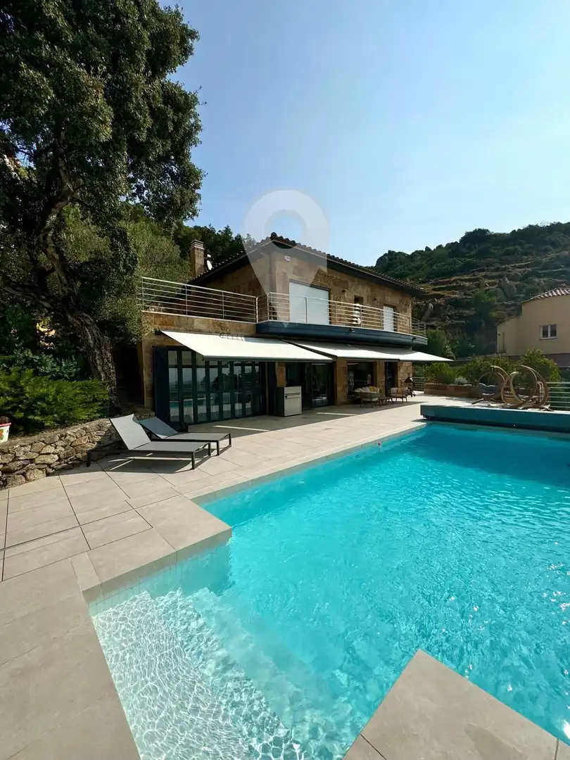 Haus mit Pool zum Verkauf in Palau-saverdera