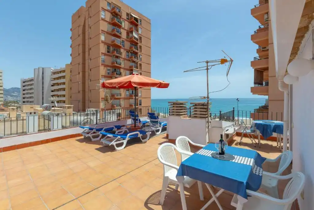 Terrace of Attic for sale in Fuengirola  with Air Conditioner, Terrace and Oven