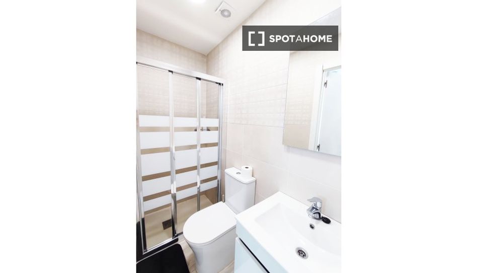 Piso de alquiler en Tres Olivos - Valverde - Imagen 4