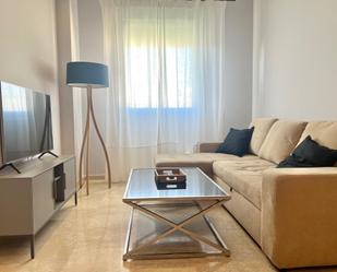 Sala d'estar de Apartament de lloguer en Bormujos amb Aire condicionat