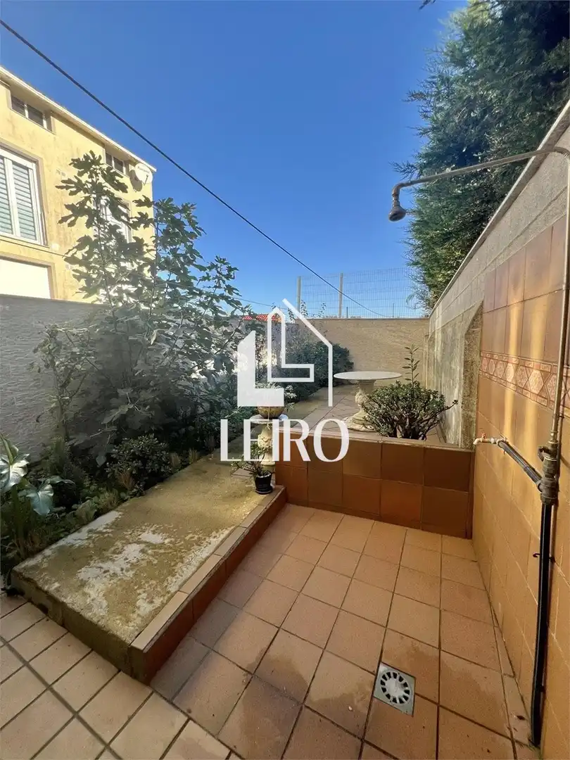 Exterior view of Houses for sale in Boiro  with Terrace, Storage room and Furnished