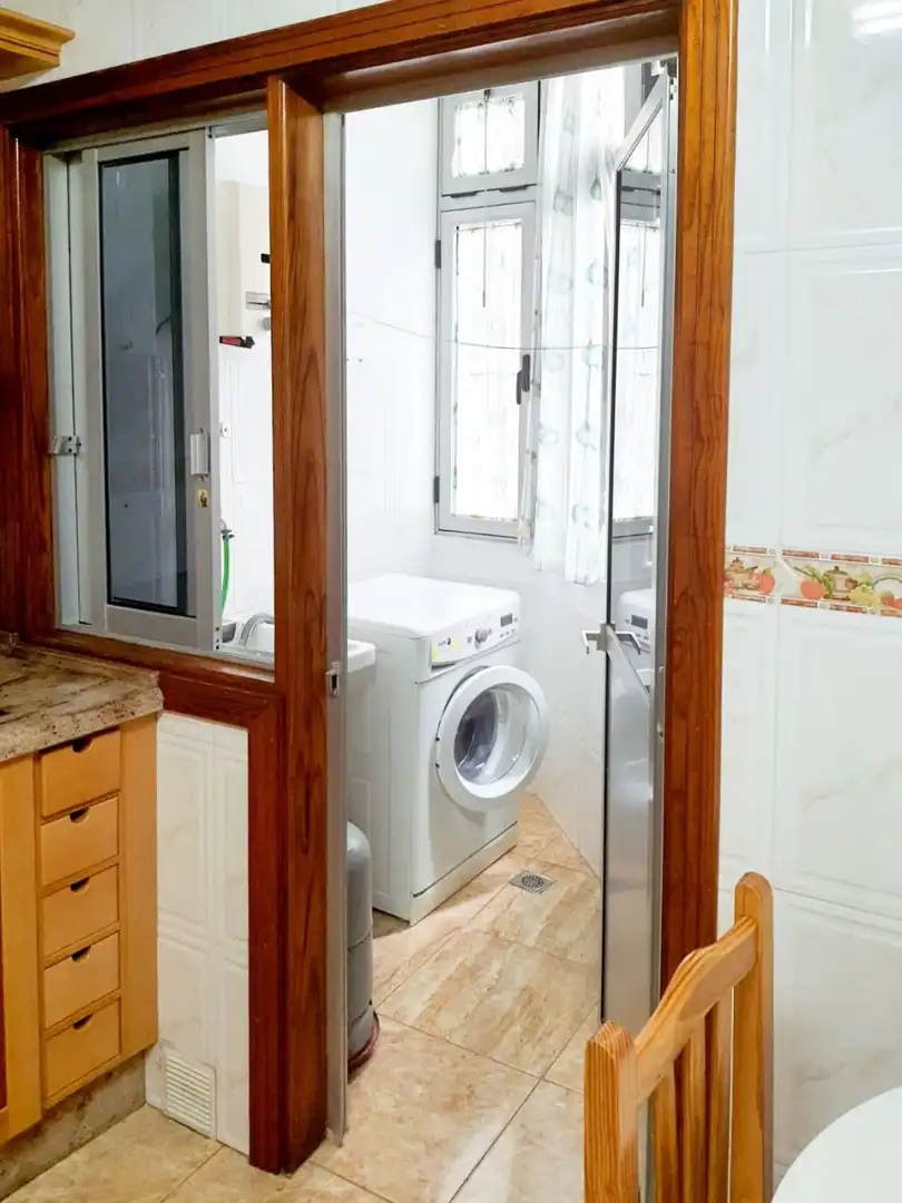 Baño de Piso de alquiler en Santa Cruz de Tenerife con Balcón