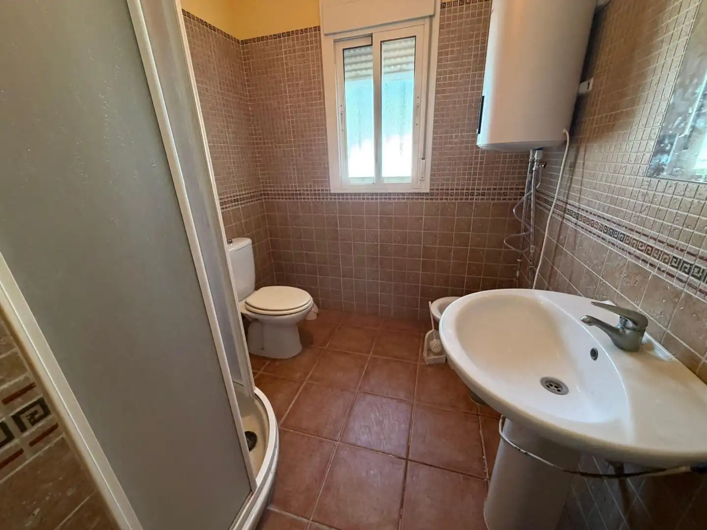 Bathroom of Houses for sale in Chiclana de la Frontera  with Private garden, Terrace and Storage room