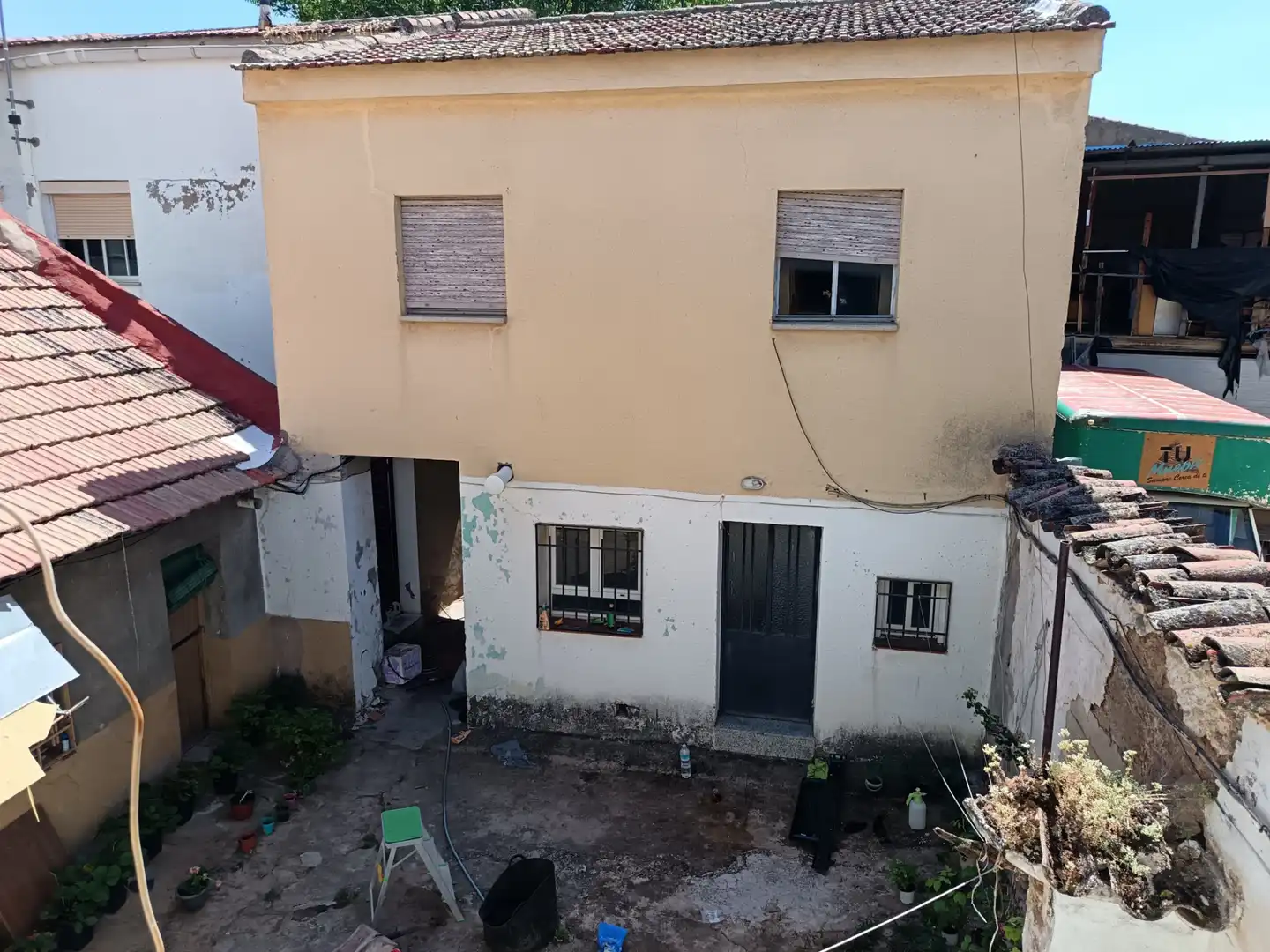 Vista exterior de Casa adosada en venta en Malagón con Balcón