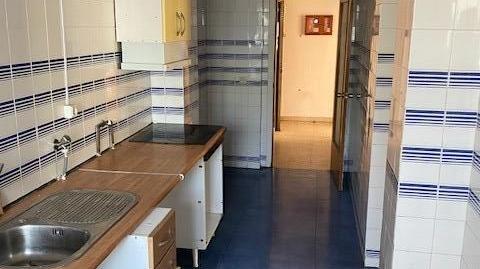 Foto 5 de Pis en venda a Calle Besolla, Abrantes, Madrid