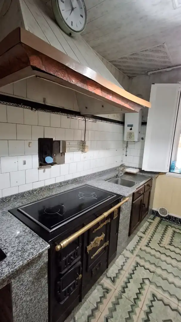 Kitchen of Houses for sale in Boiro  with Private garden and Storage room