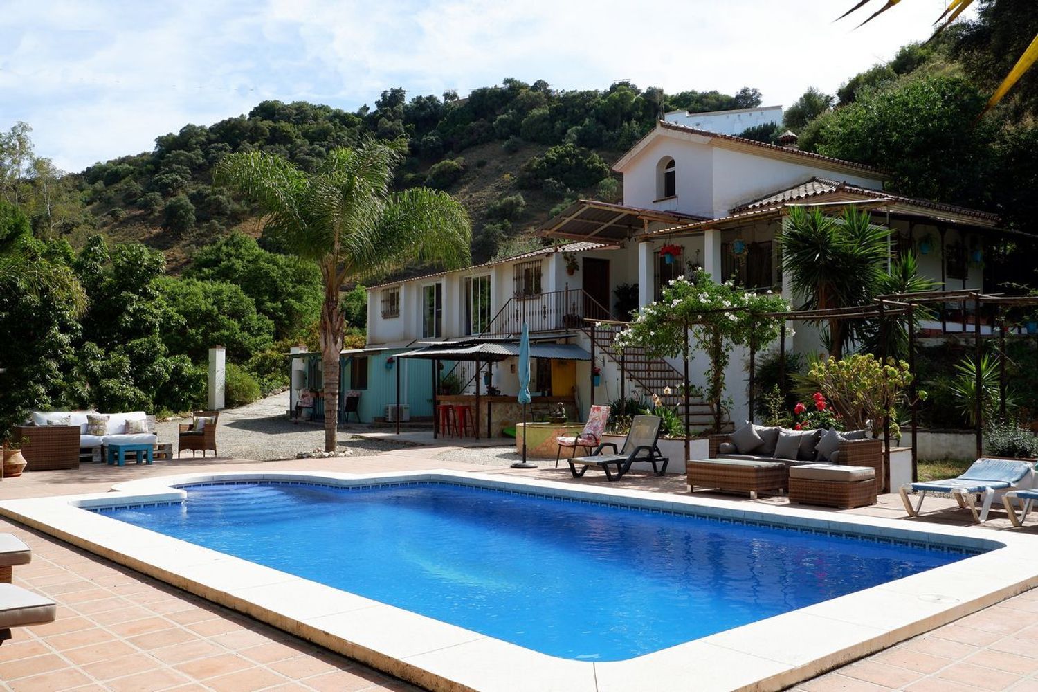 Piscina de Casa o xalet en venda en Coín amb Aire condicionat, Jardí privat i Piscina