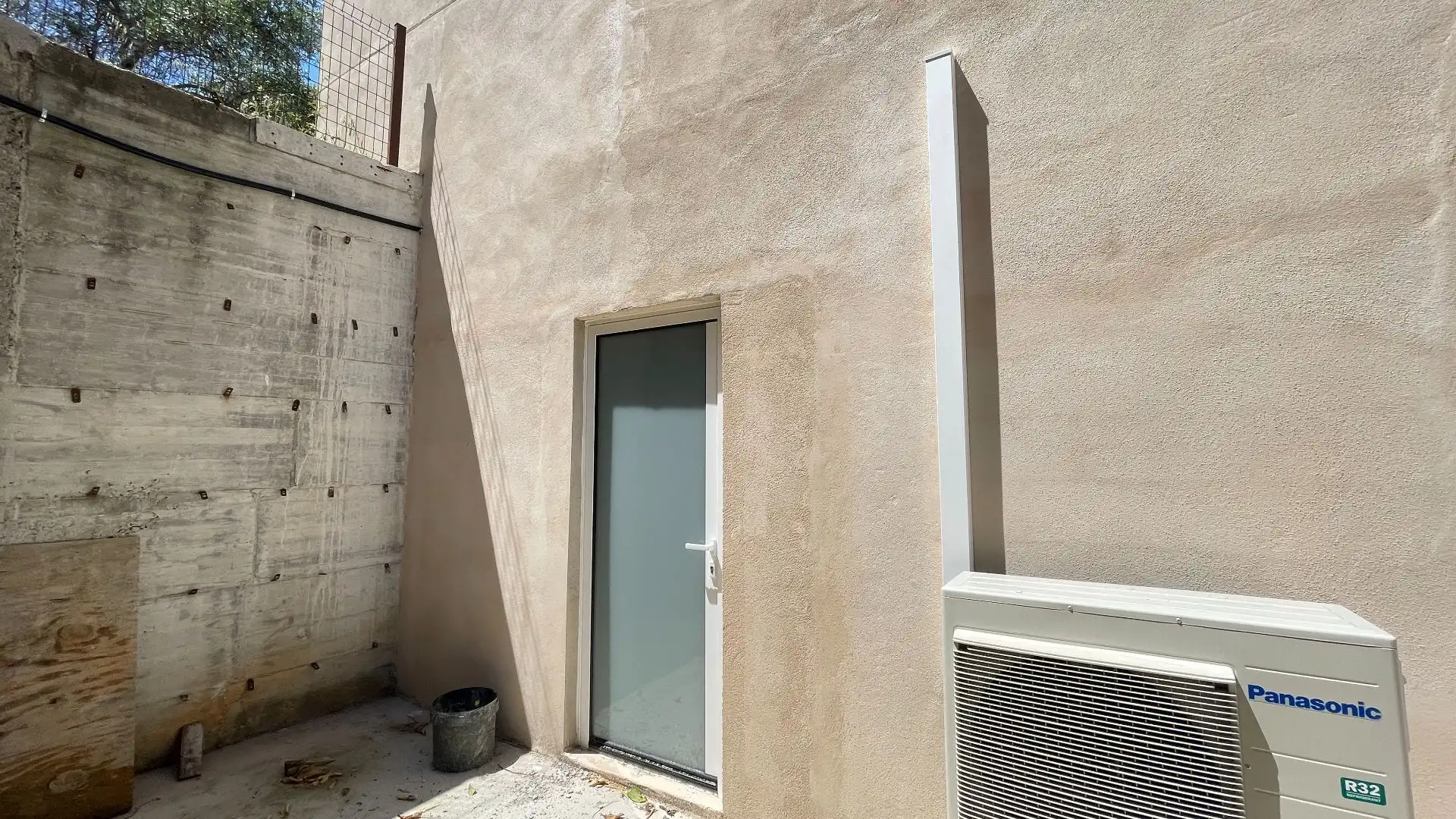 Vista exterior de Casa o xalet de lloguer en Terrassa amb Calefacció, Jardí privat i Terrassa