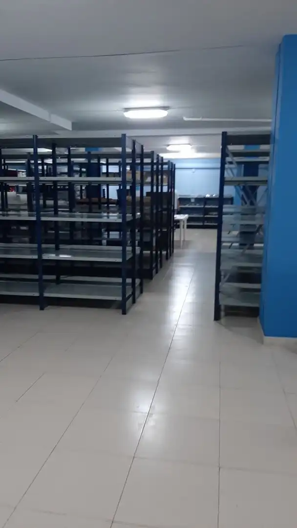 Gewerbefläche zur Miete in Vilanova del Camí, imagen 4
