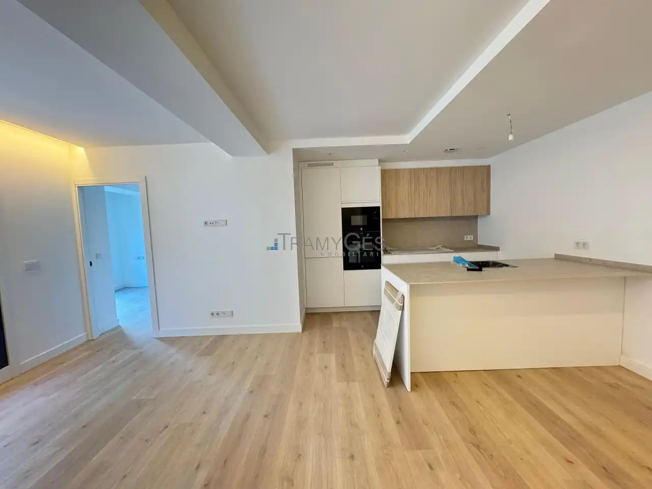 Piso con ascensor en venta en SANJURJO BADIA