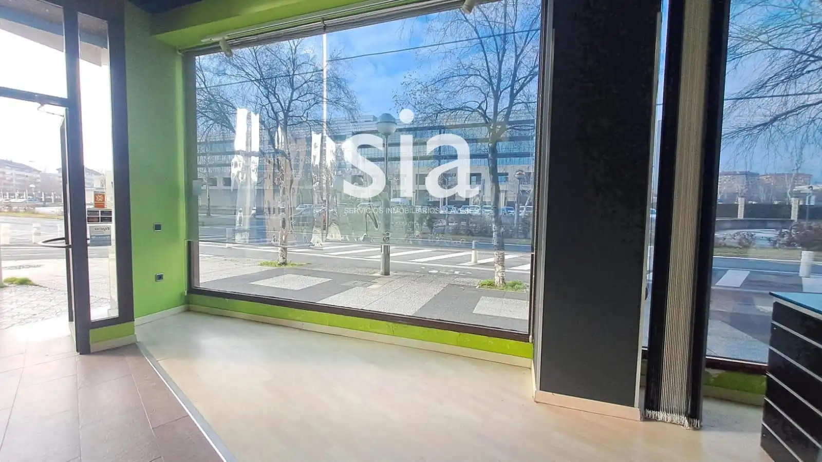Vista exterior de Local en venta en Vitoria - Gasteiz