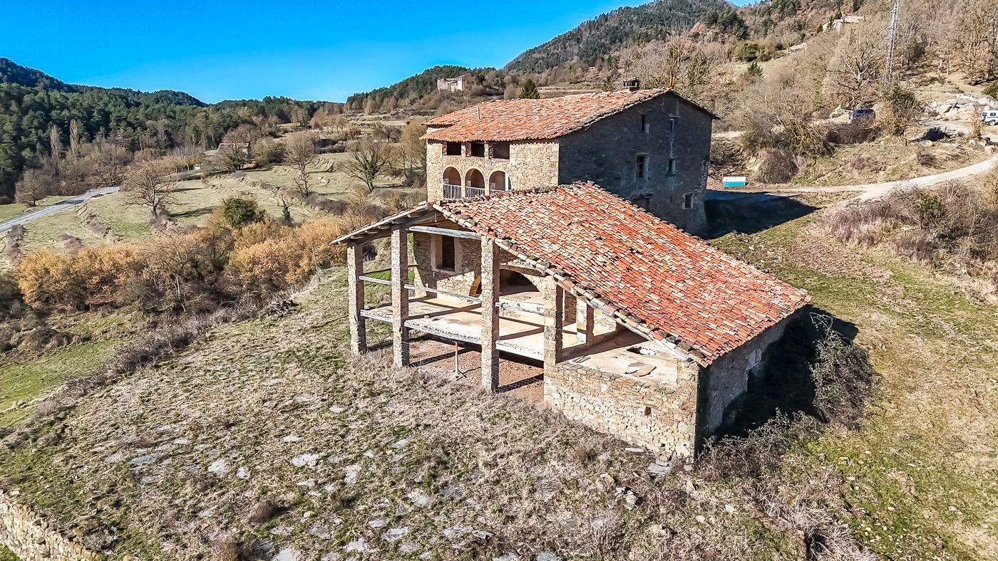 Vista exterior de Finca rústica en venta en Les Llosses con Jardín privado