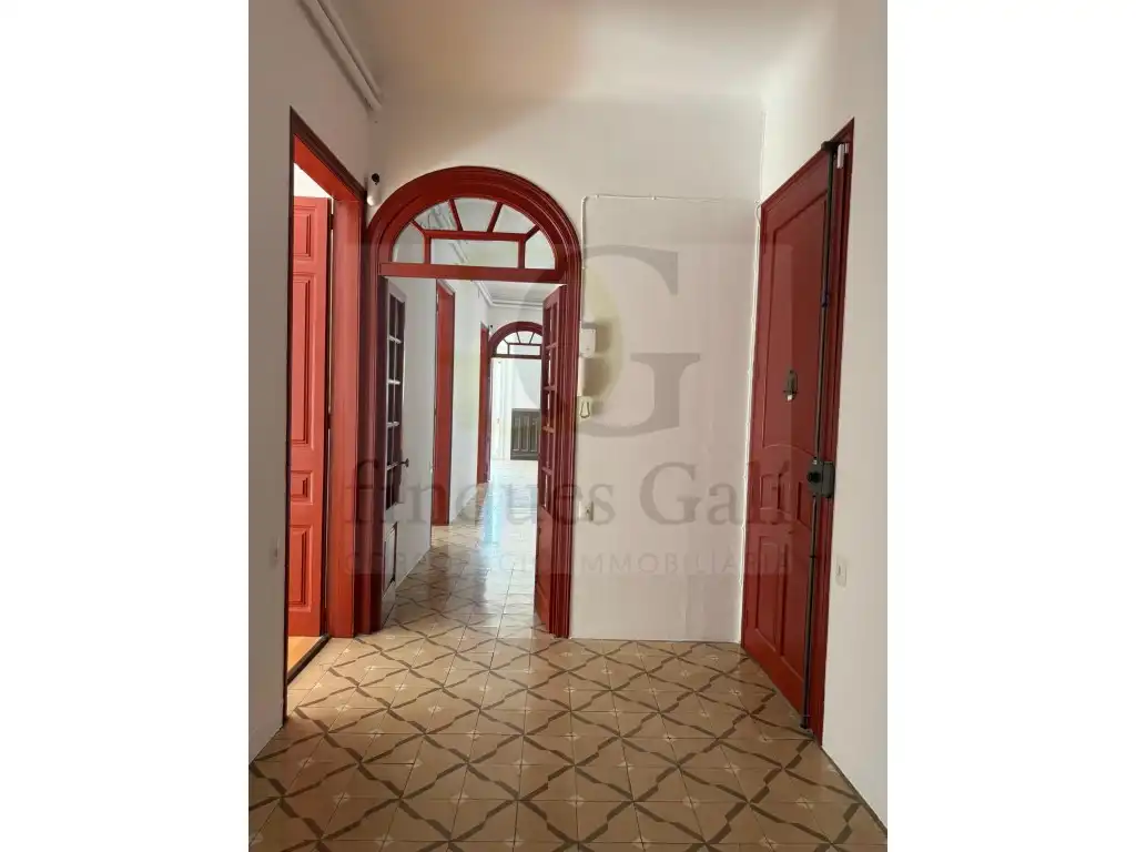 Flat with terrace for sale in Calle Marti I Julia, imagen 5