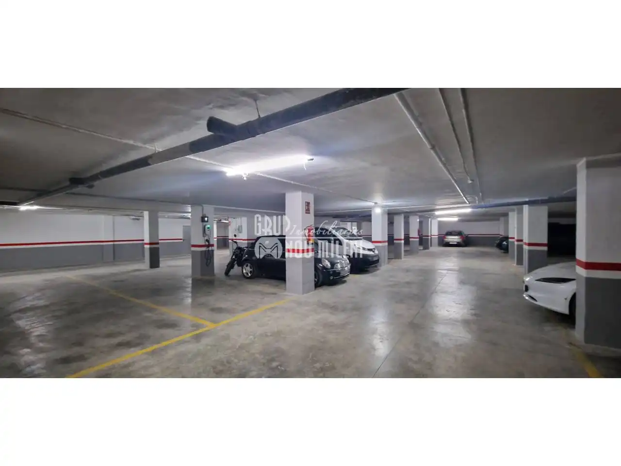 Parking de Apartamento de alquiler en Catarroja con Aire acondicionado y Calefacción