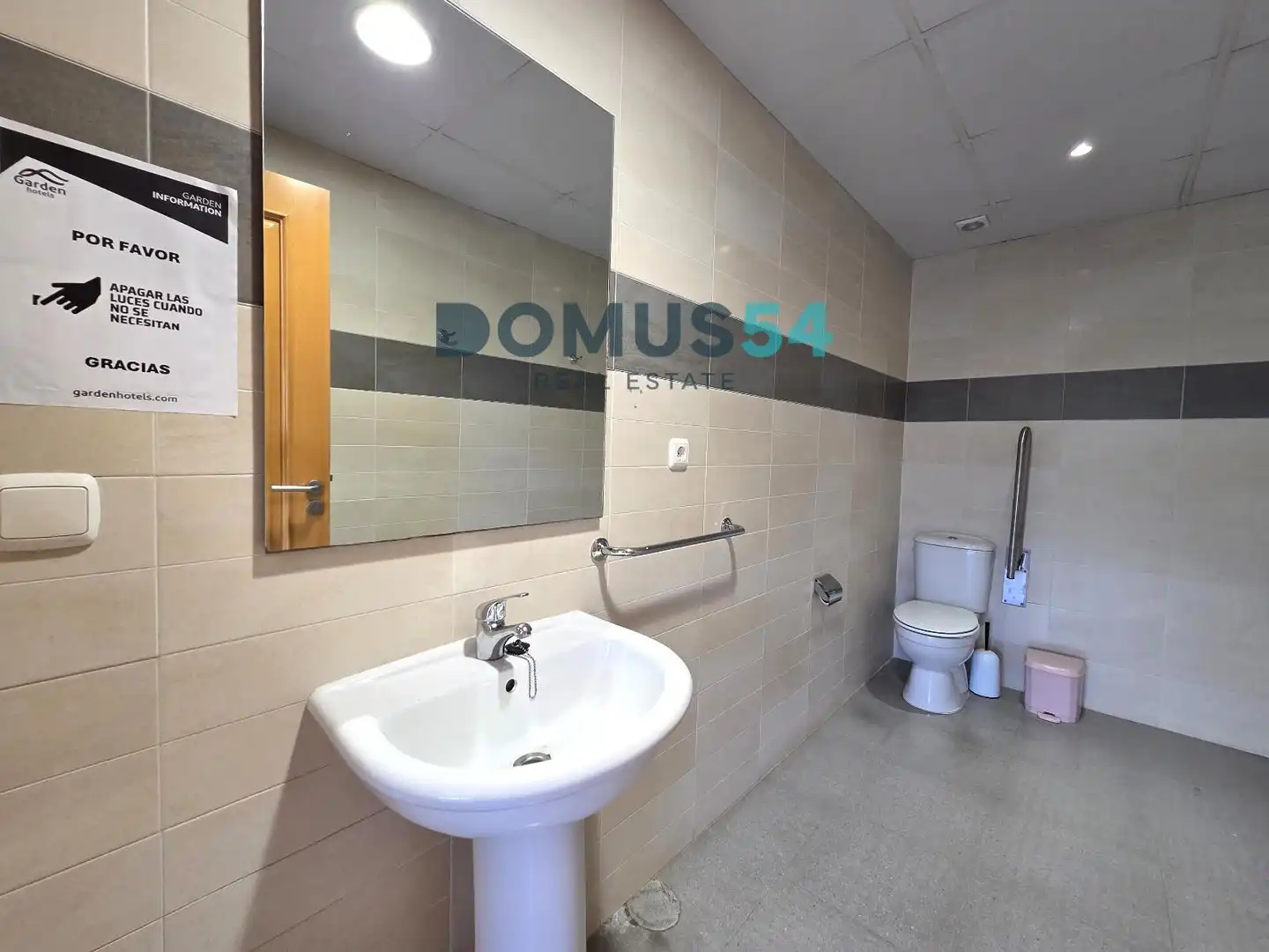 Bathroom of Industrial buildings for rent in Sa Pobla