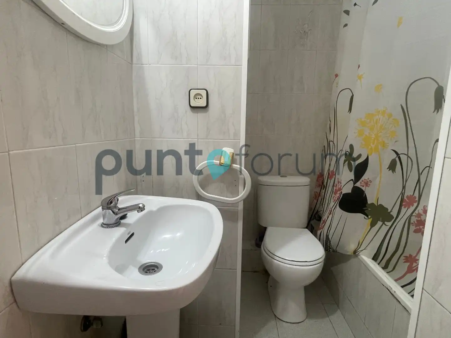Bathroom of Flat for sale in Sant Adrià de Besòs  with Balcony