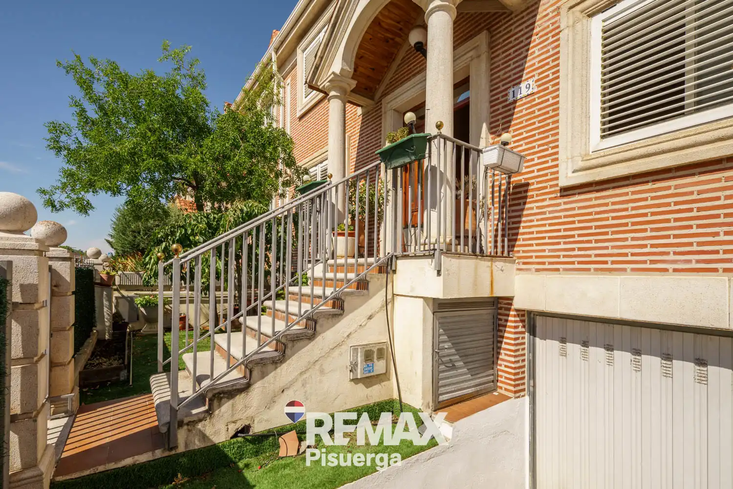 Vista exterior de Casa o chalet en venta en Arroyo de la Encomienda con Aire acondicionado, Calefacción y Jardín privado
