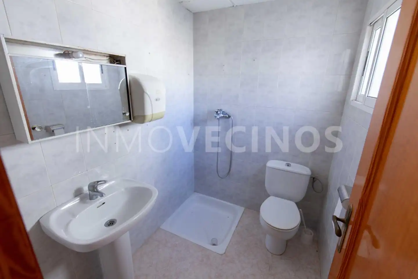 Baño de Local de alquiler en Tous
