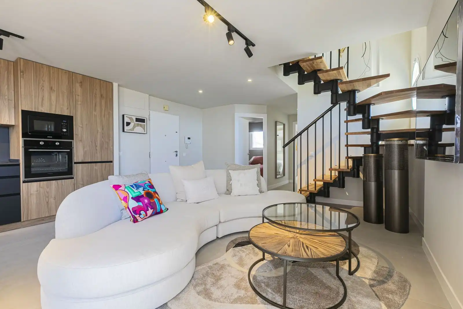 Wohnzimmer von Maisonette zum Verkauf in Marbella mit Klimaanlage, Terrasse und Möbliert