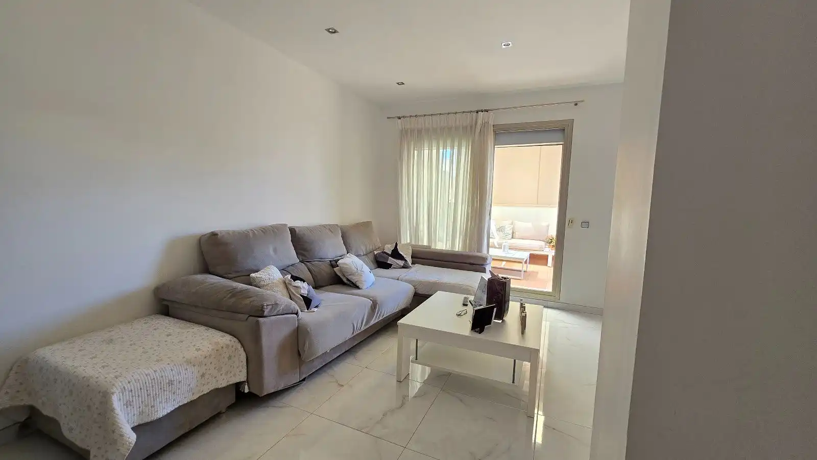 Sala d'estar de Àtic en venda en Torremolinos amb Aire condicionat, Terrassa i Piscina