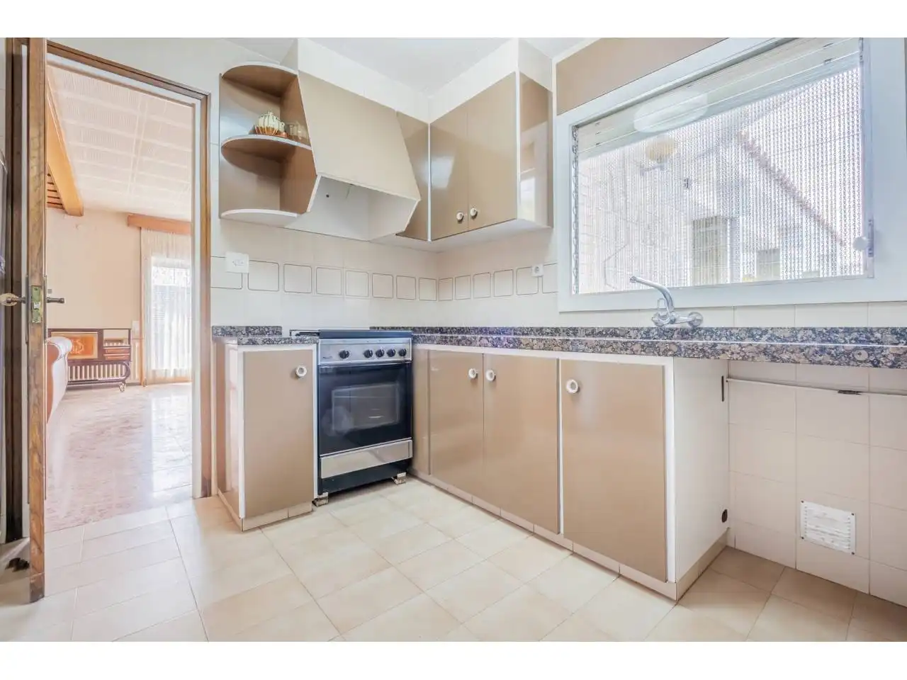 Küche von Haus oder Chalet zum Verkauf in Matadepera mit Heizung, Privatgarten und Terrasse