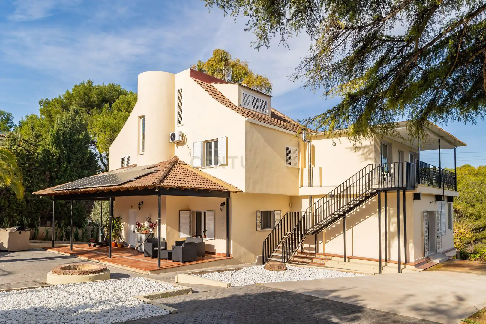 Villa con terrazza in vendita a REINES, imagen 12