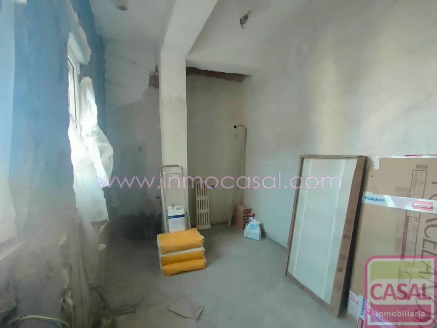 Wohnung zum Verkauf in Avilés mit Heizung