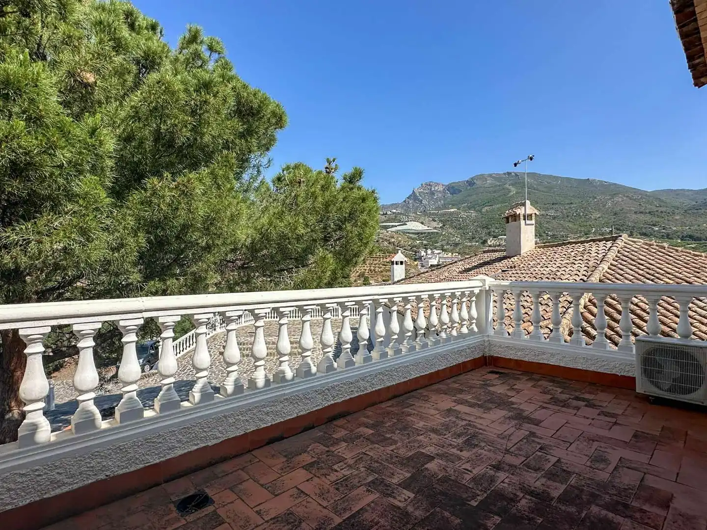 Vista exterior de Casa o chalet en venta en Ítrabo con Aire acondicionado, Calefacción y Trastero