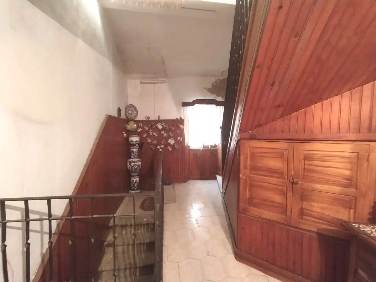 Einfamilien-Reihenhaus zum Verkauf in Trujillo mit Terrasse und Balkon