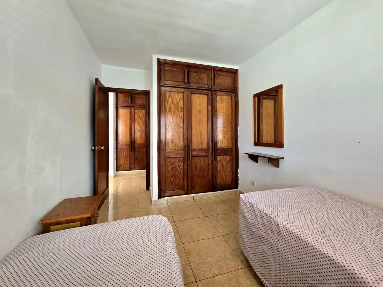 Dormitori de Apartament en venda en Mogán amb Moblat, Balcó i Piscina comunitària