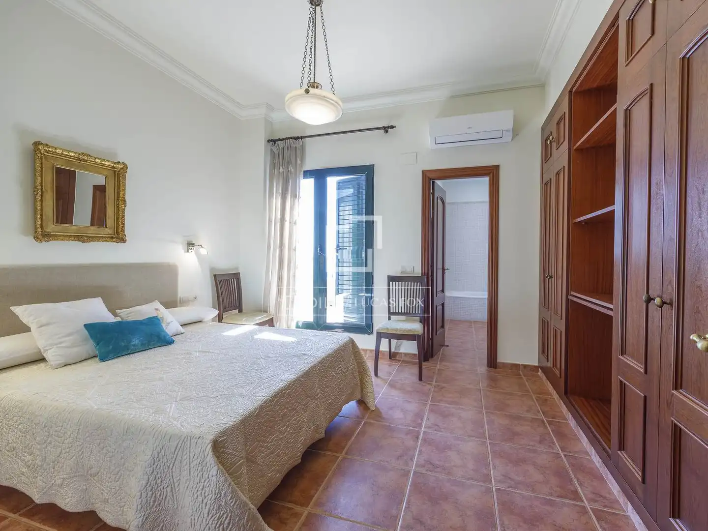 Habitación de Casa o chalet en venta en Cullera con Aire acondicionado, Jardín privado y Piscina