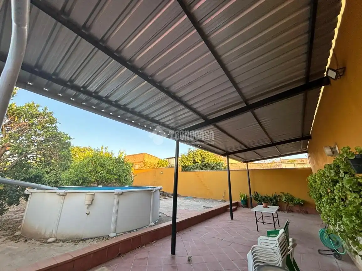 Terrace of Country homes for sale in La Luisiana