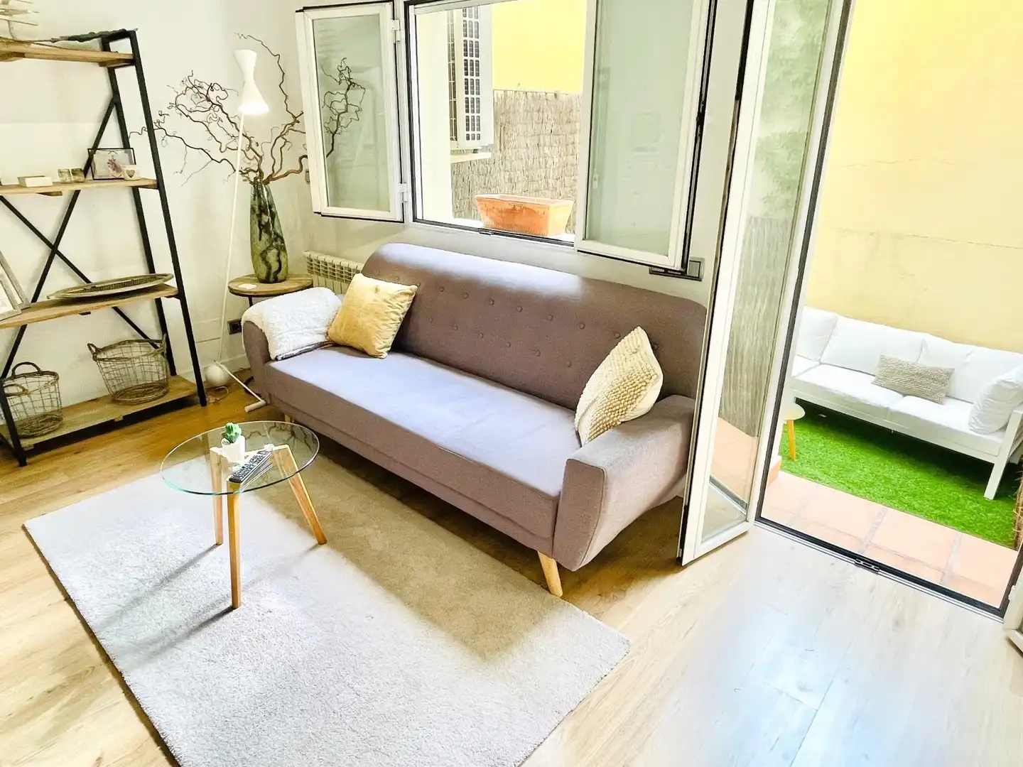 Apartamento de alquiler en Calle de Ponzano, Ríos Rosas - Nuevos Ministerios