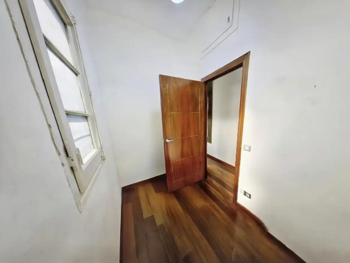 Piso en venta en Barcelona con Aire acondicionado, Calefacción y Terraza