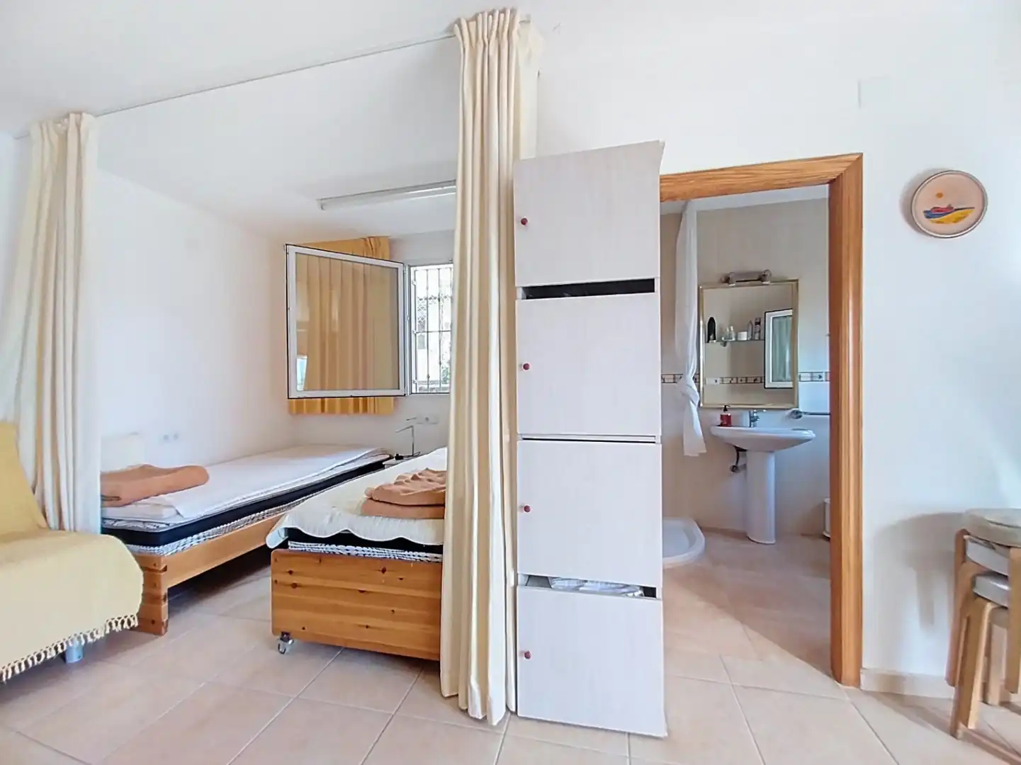 Habitación de Casa o chalet en venta en La Nucia con Aire acondicionado, Jardín privado y Terraza