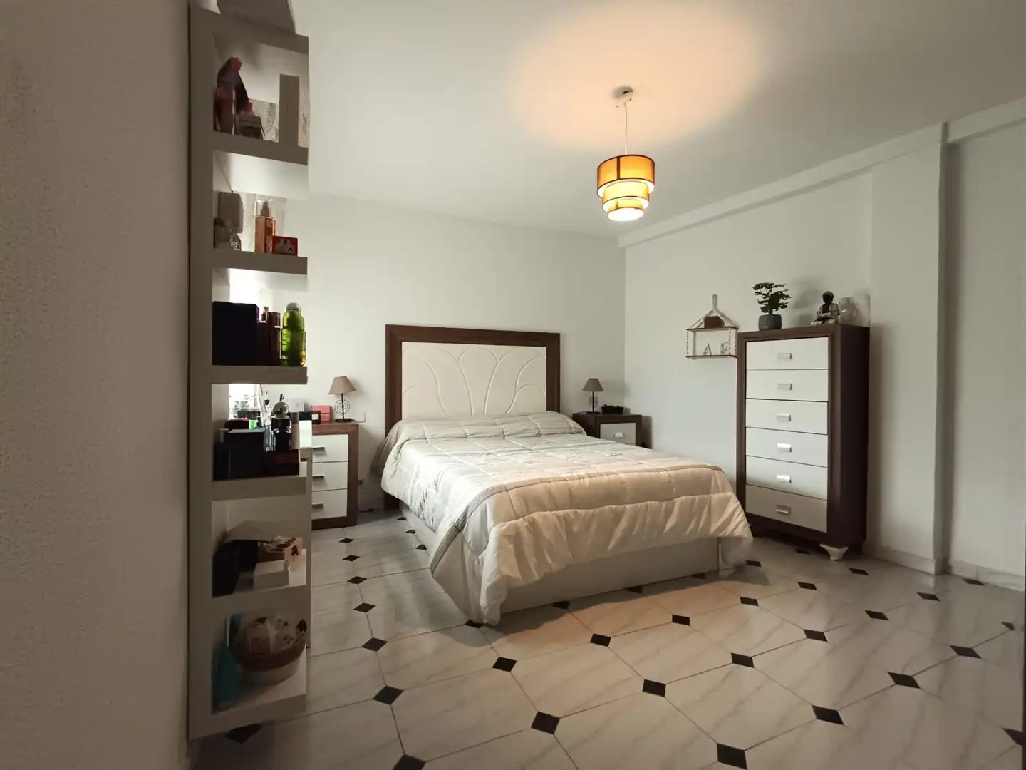 Schlafzimmer von Wohnung zum Verkauf in Córdoba mit Klimaanlage und Terrasse