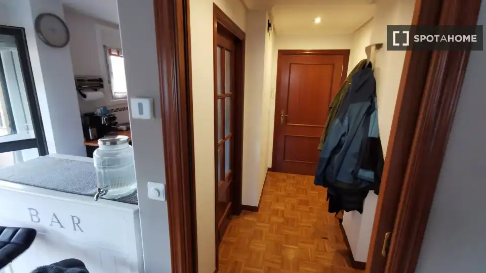 Apartament per a compartir en Ibarra amb Aire condicionat, Terrassa i Moblat