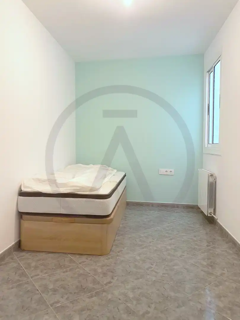 Dormitori de Casa o xalet en venda en Terrassa amb Calefacció, Terrassa i Traster