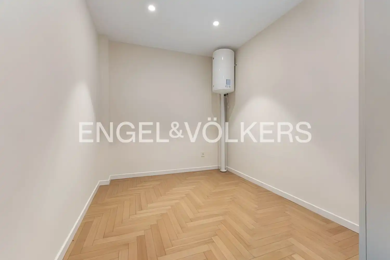 Apartamento en venta en Valencia con Aire acondicionado, Calefacción y Parquet