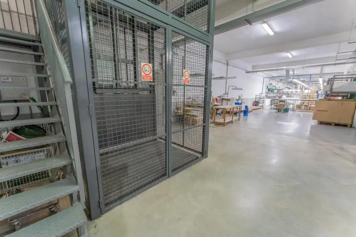 Industrial buildings for sale in Aspe