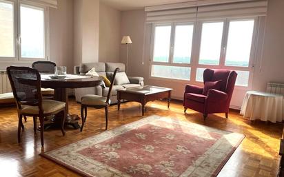 Living room of Flat to rent in  Pamplona / Iruña  with Heating