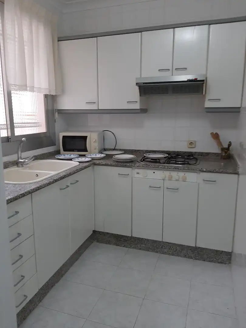 Cuina de Pis en venda en Valencia amb Aire condicionat, Parquet i Moblat