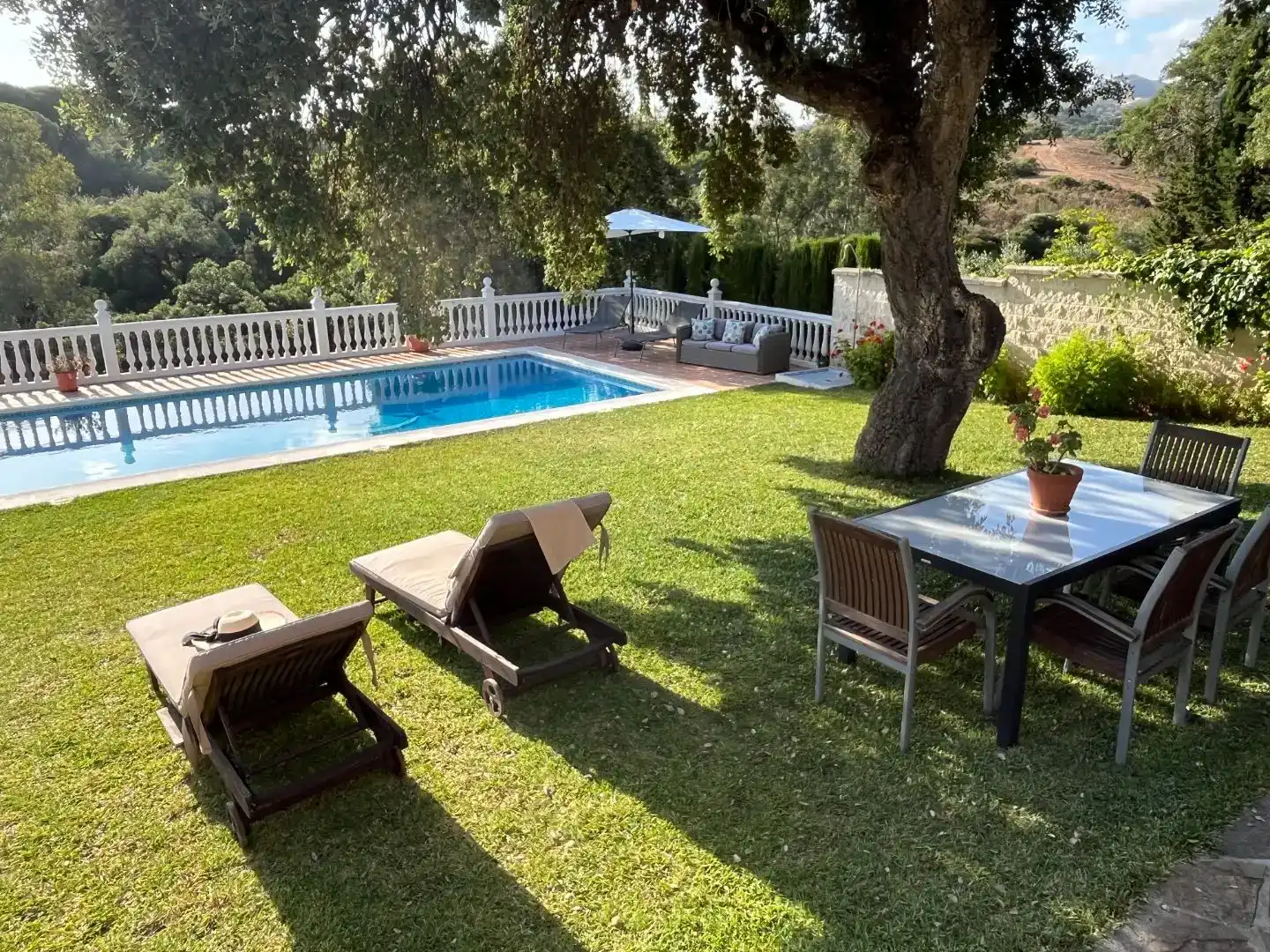 Terrassa de Casa o xalet en venda en Marbella amb Aire condicionat i Piscina