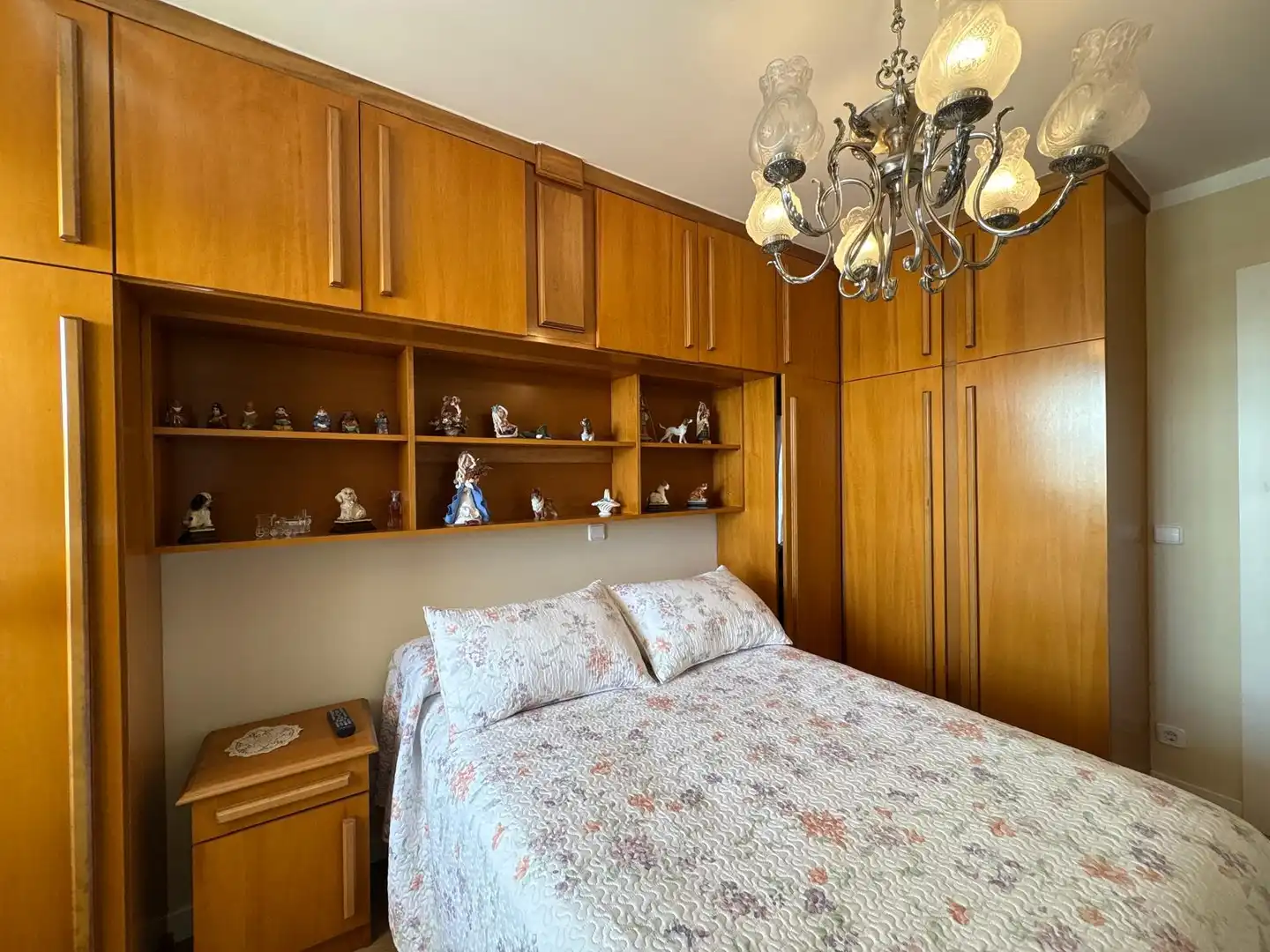 Appartamento con giardino in vendita a Calle de Acacio Gutiérrez 138, imagen 36