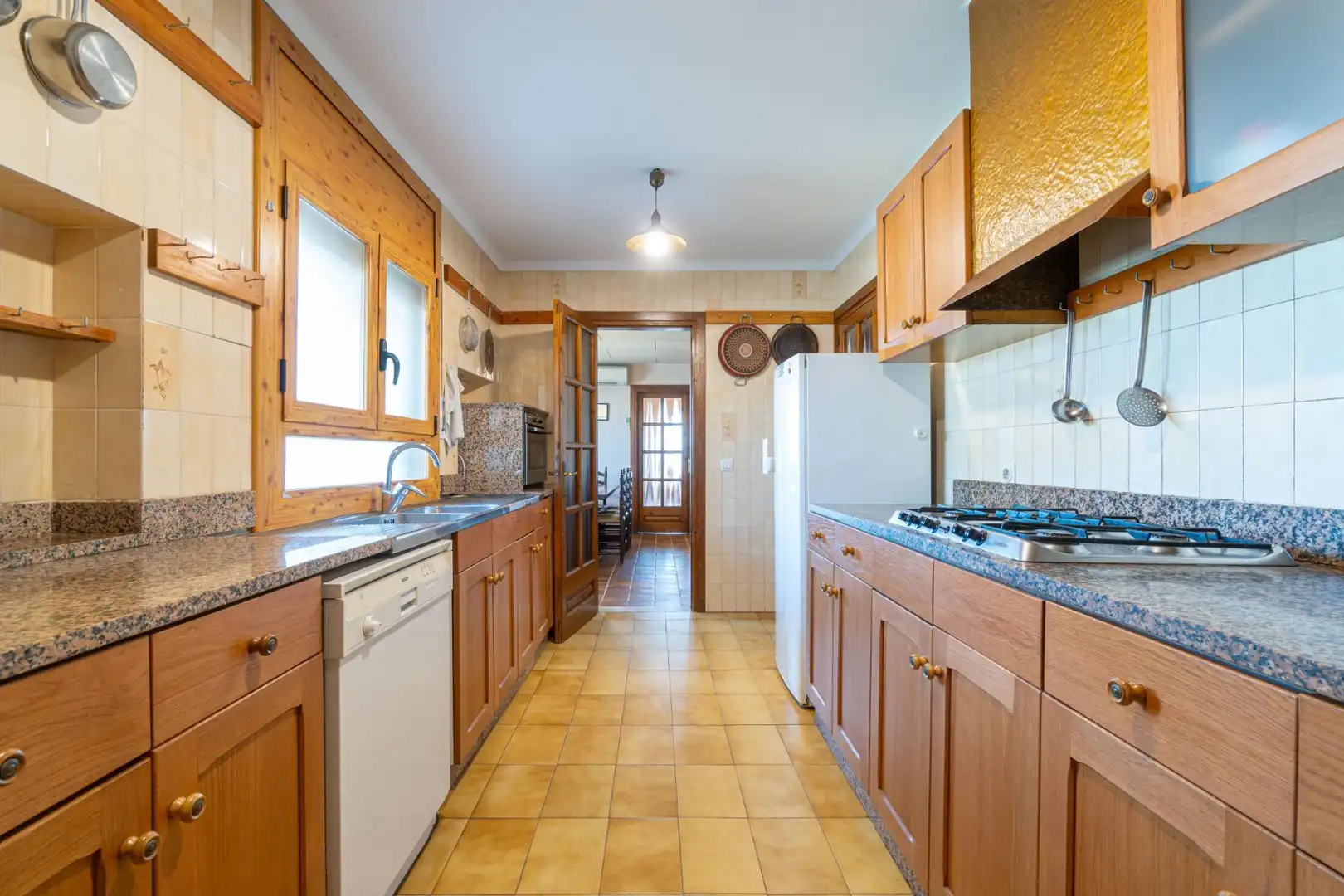 Casa amb terrassa en venda a Sant Pere Pescador, imagen 7