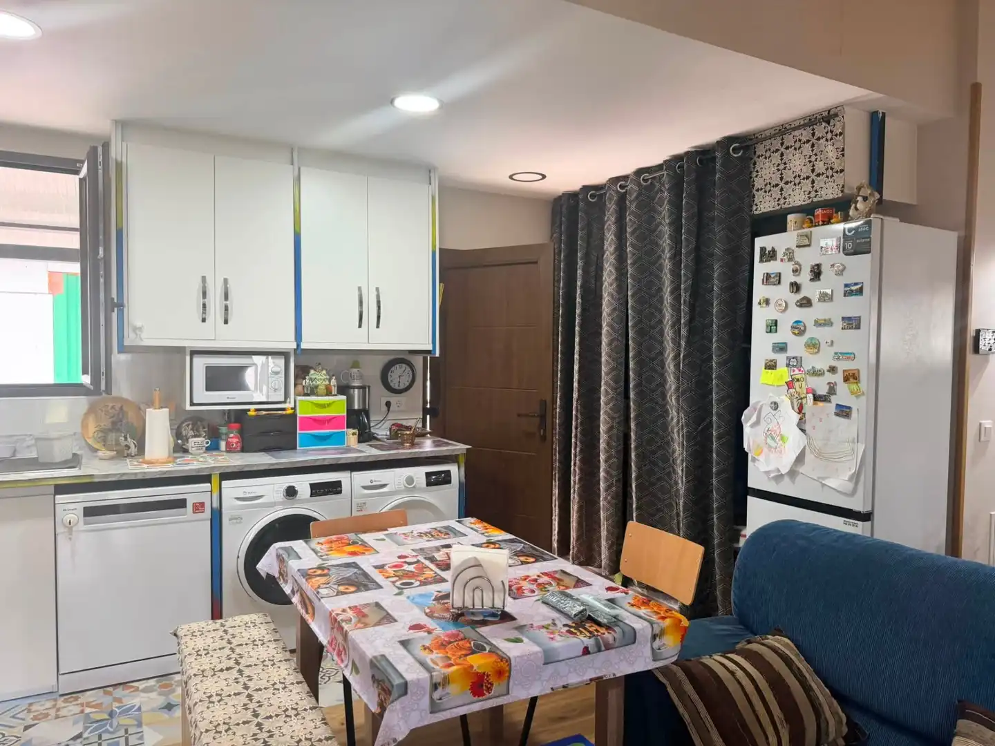 Cuina de Casa o xalet en venda en Cartes amb Aire condicionat, Calefacció i Jardí privat