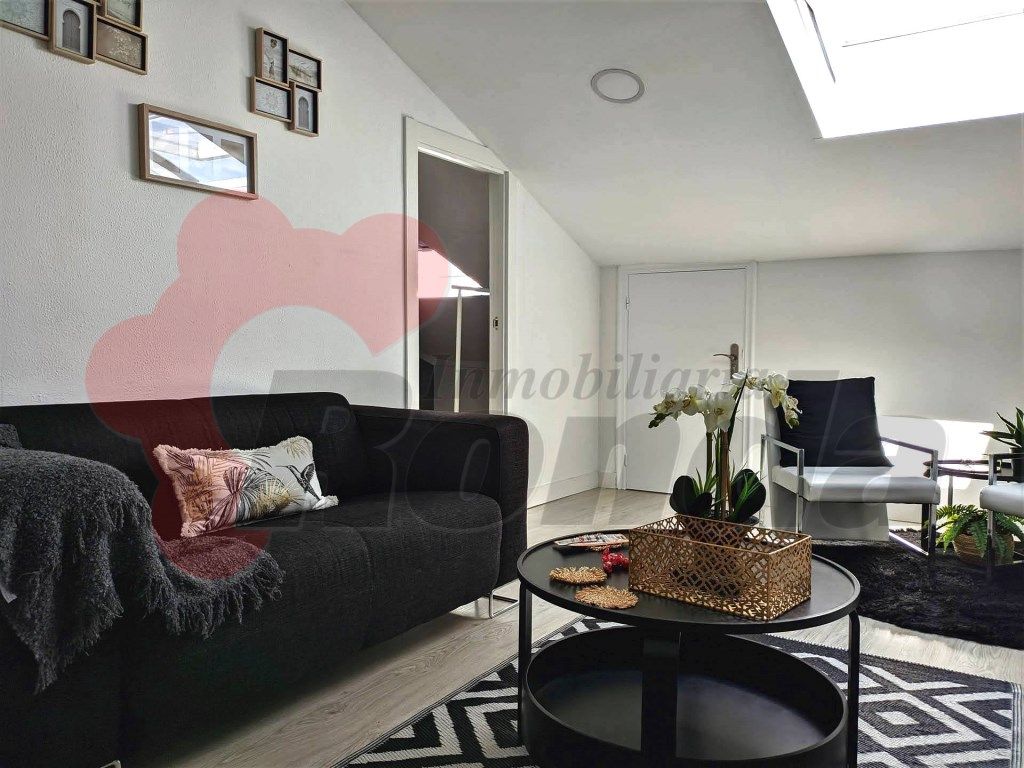 Sala d'estar de Pis en venda en Lugo Capital amb Moblat i Domòtica