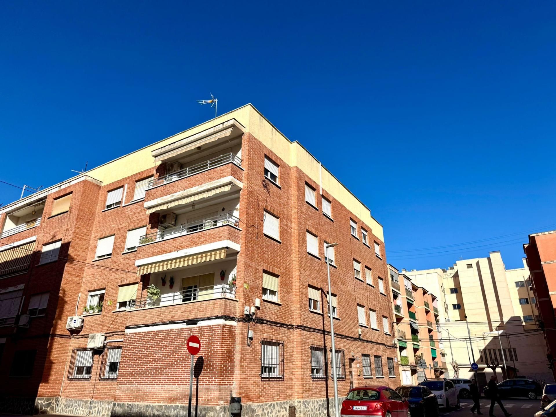 Vista exterior de Pis en venda en Orihuela